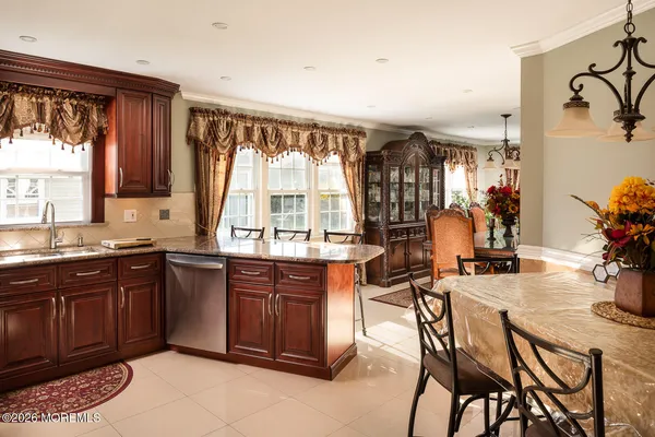 $579,900 | 13 Tennis Court, Brick, NJ 08723