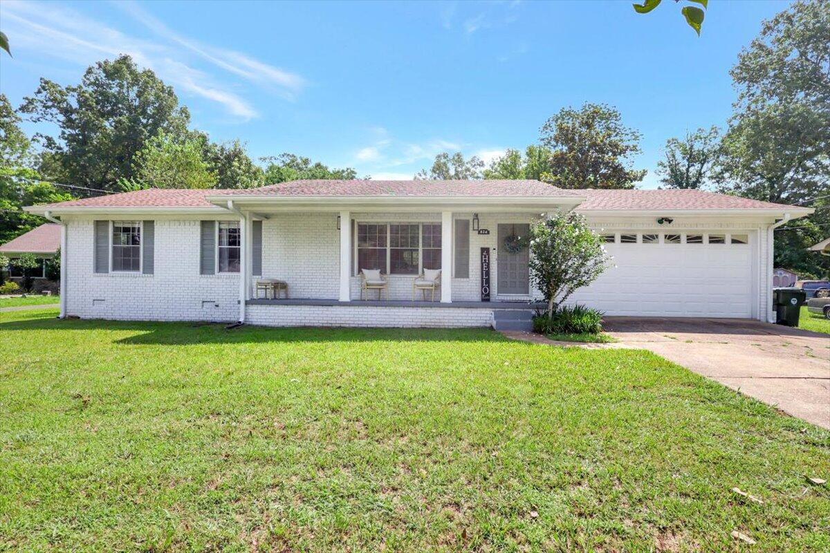 824 Graysville Road Chattanooga, TN 37421 - Photo 1 of 31 824 Graysville Rd