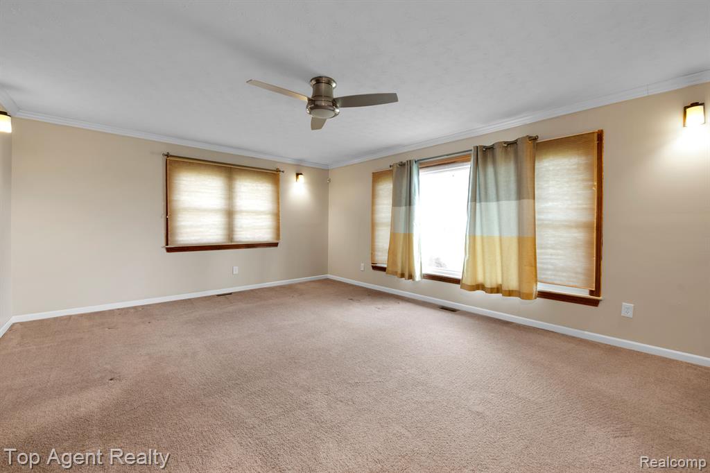3302 Grant Road Rochester Hills, MI 48309 - Photo 7 of 40