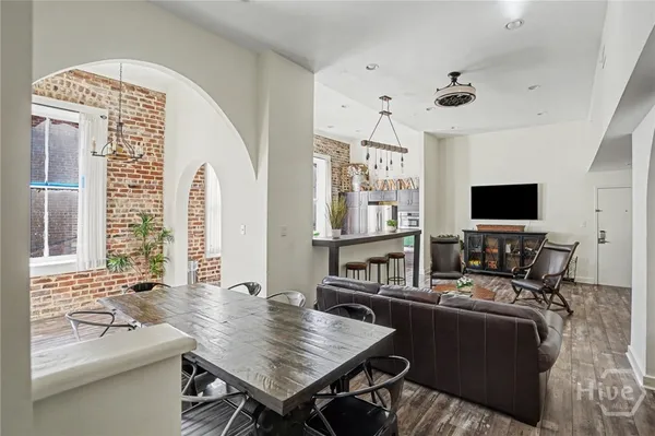 $959,900 | 110 Barnard Street, Unit 213, Savannah, GA 31401