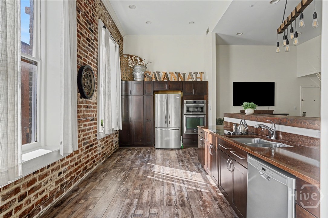 110 Barnard Street, Unit 213 Savannah, GA 31401 - Photo 21 of 51