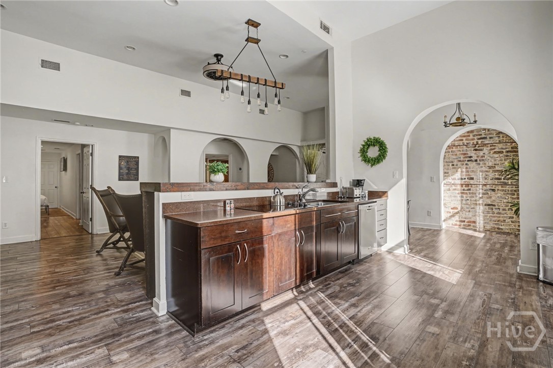 110 Barnard Street, Unit 213 Savannah, GA 31401 - Photo 22 of 51