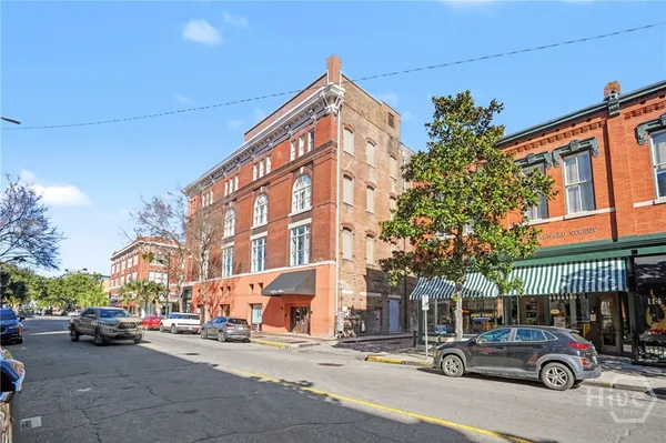 $959,900 | 110 Barnard Street, Unit 213, Savannah, GA 31401