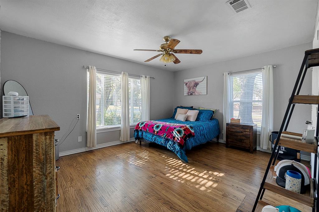 9207 Angora Street Dallas, TX 75218 - Photo 17 of 29