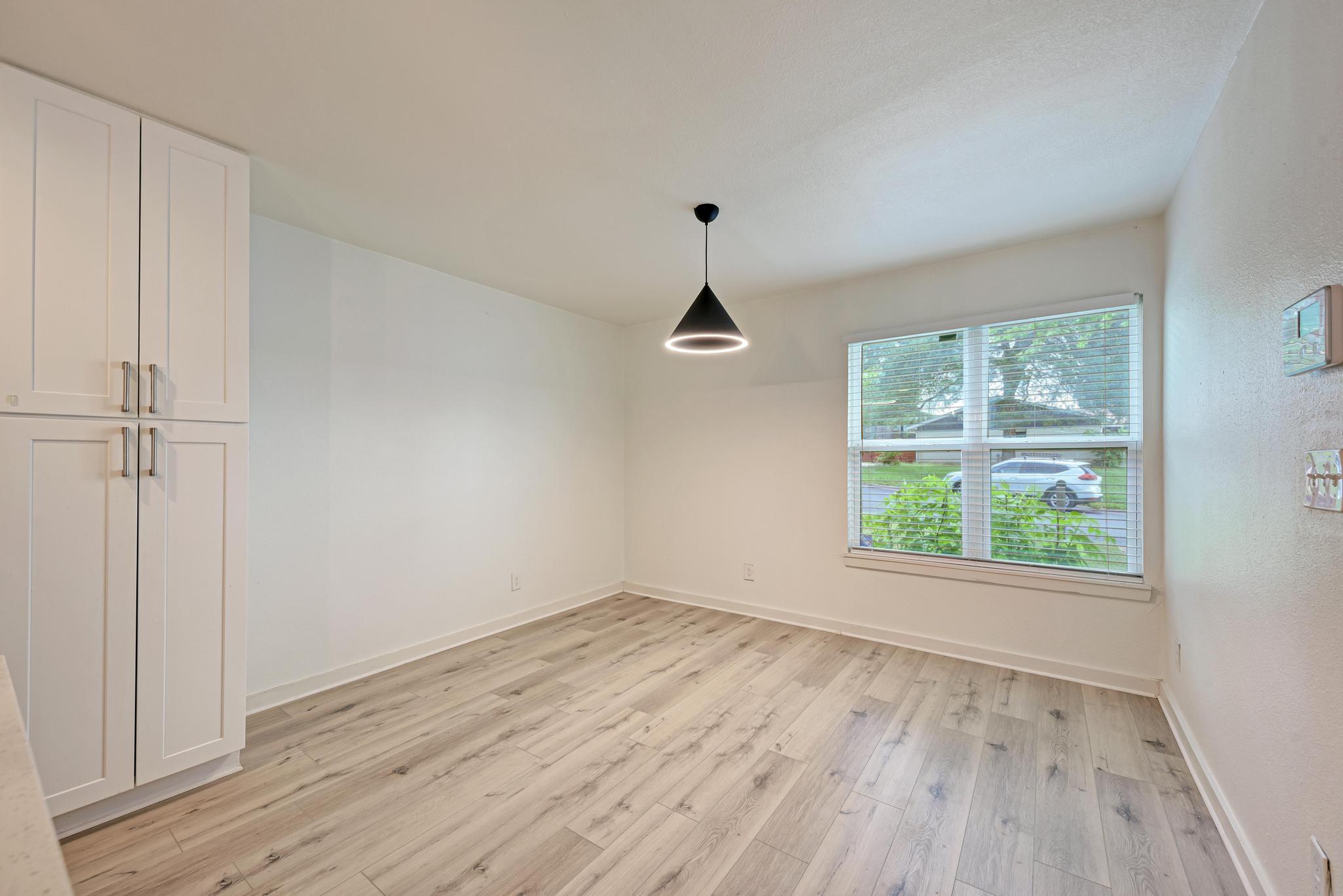 6700 Kings Point Austin, TX 78723 - Photo 15 of 40
