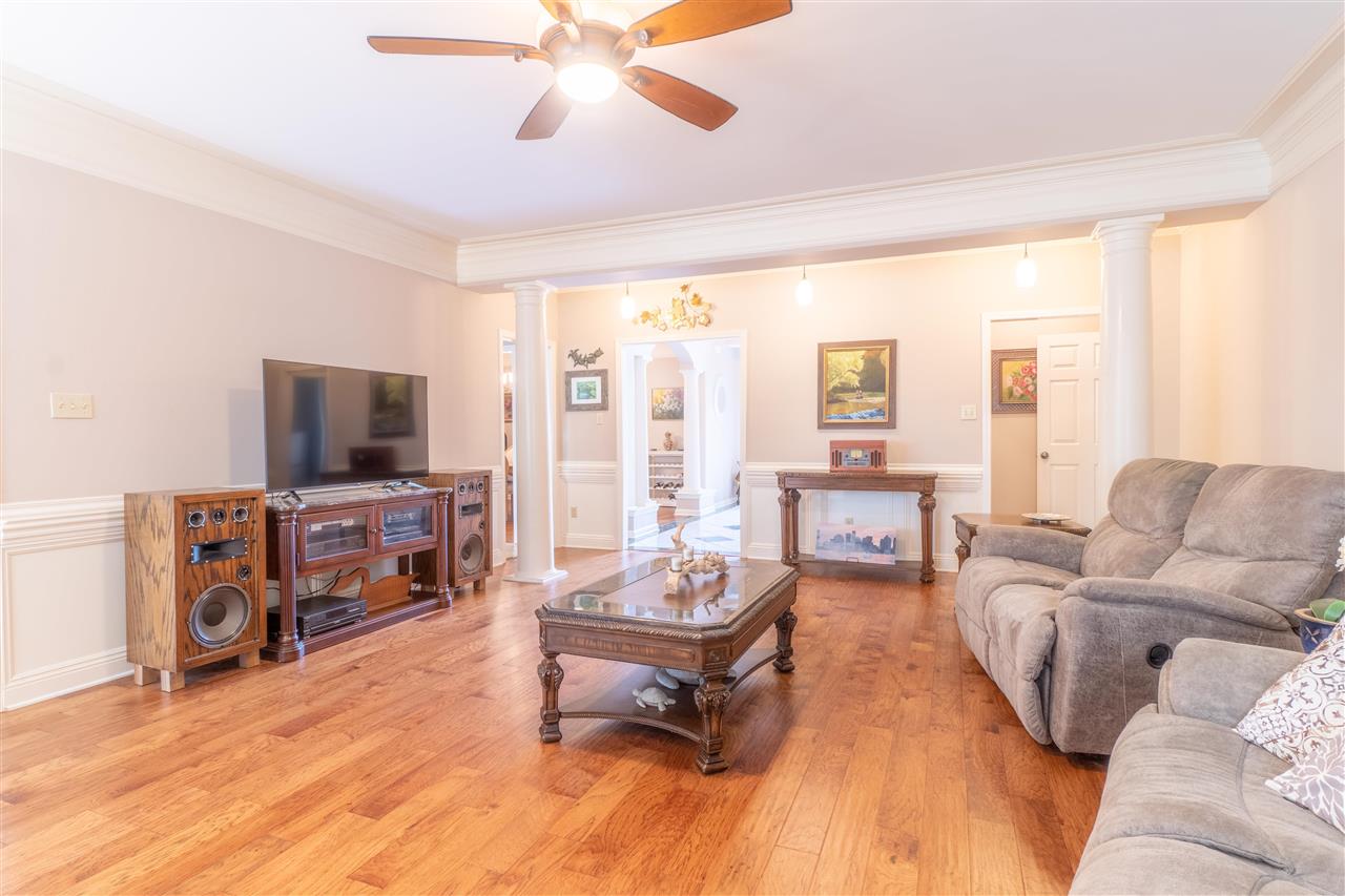 560 Roehampton Cove Collierville, TN 38017 - Photo 6 of 25 Gallery Image 6