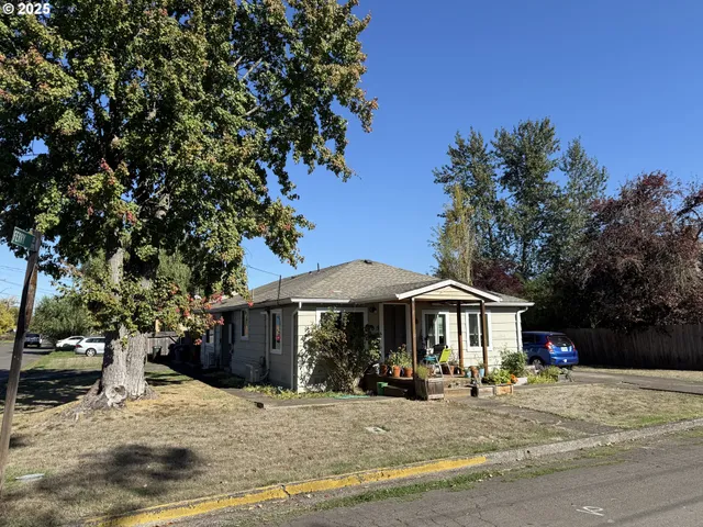 $475,000 | 505 East 32nd Avenue, Eugene, OR 97405