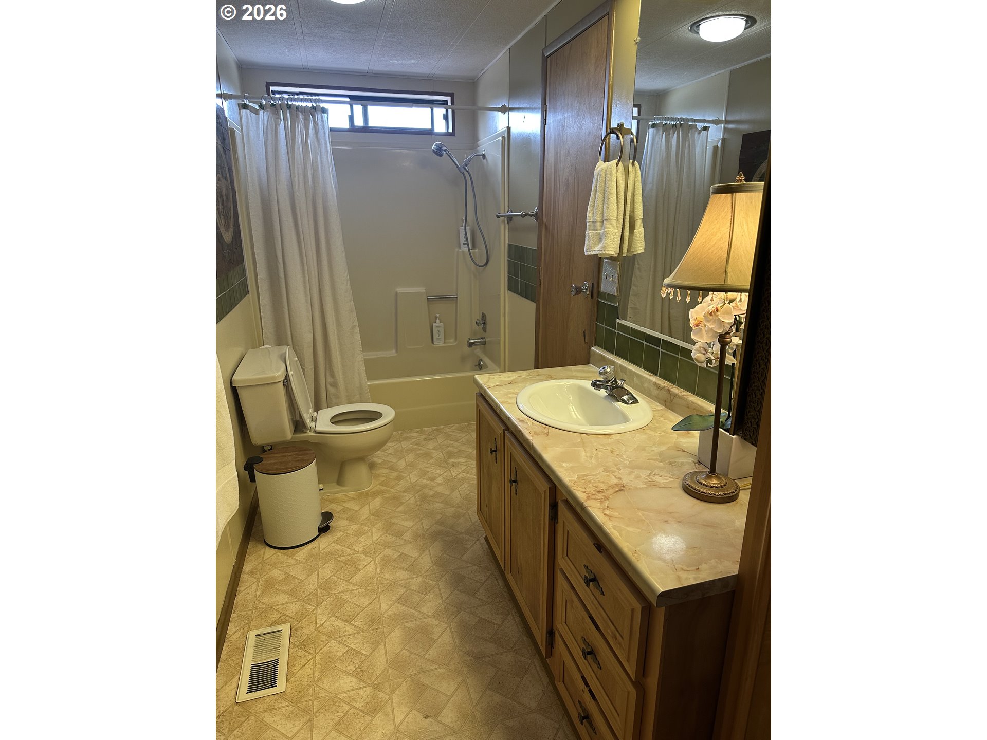 1267 Tucker Road, Unit 22 Hood River, OR 97031 - Photo 13 of 22