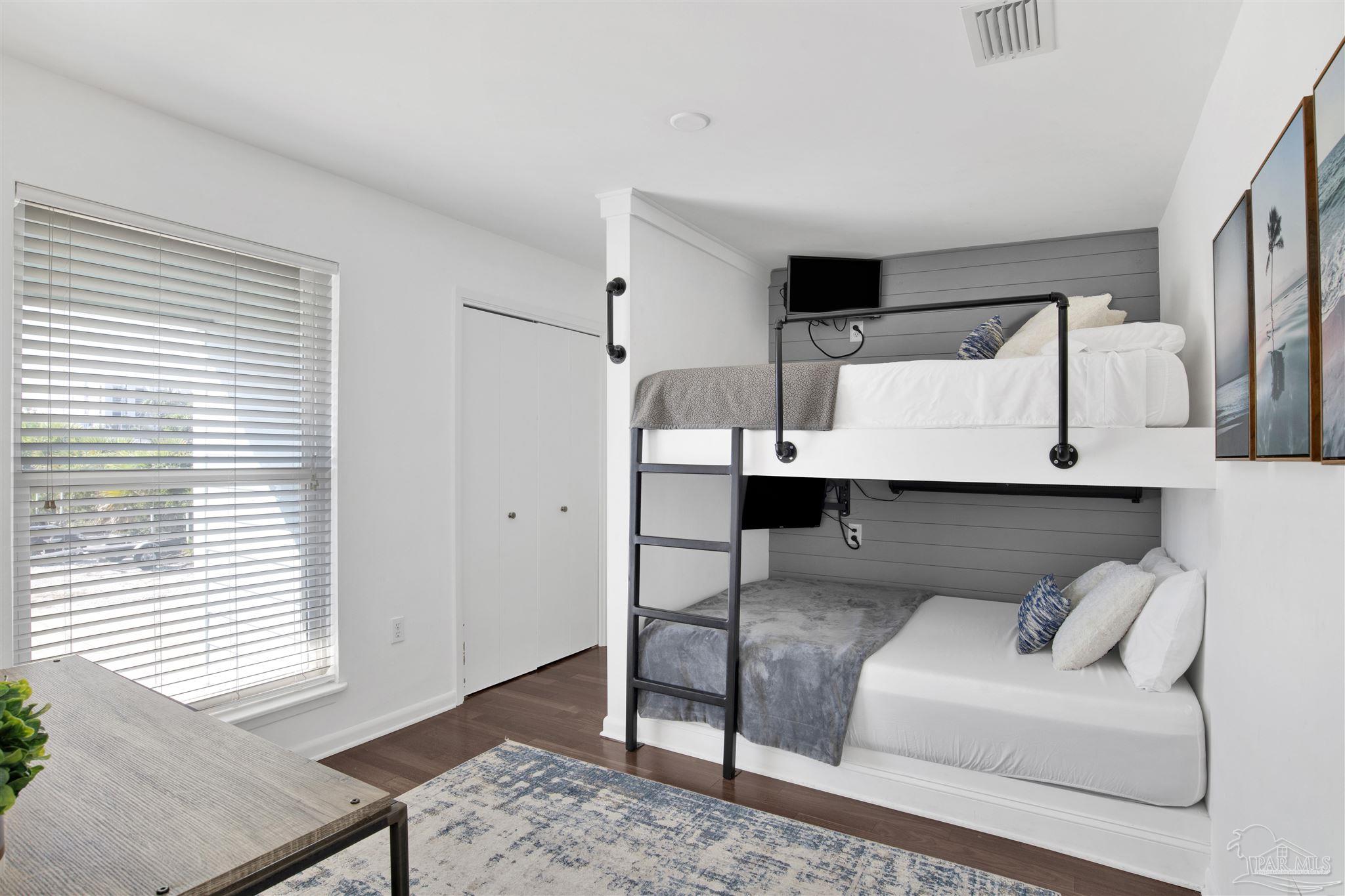 16784 Perdido Key Drive, Unit 9 Pensacola, FL 32507 - Photo 12 of 48 a living room with furniture and a window