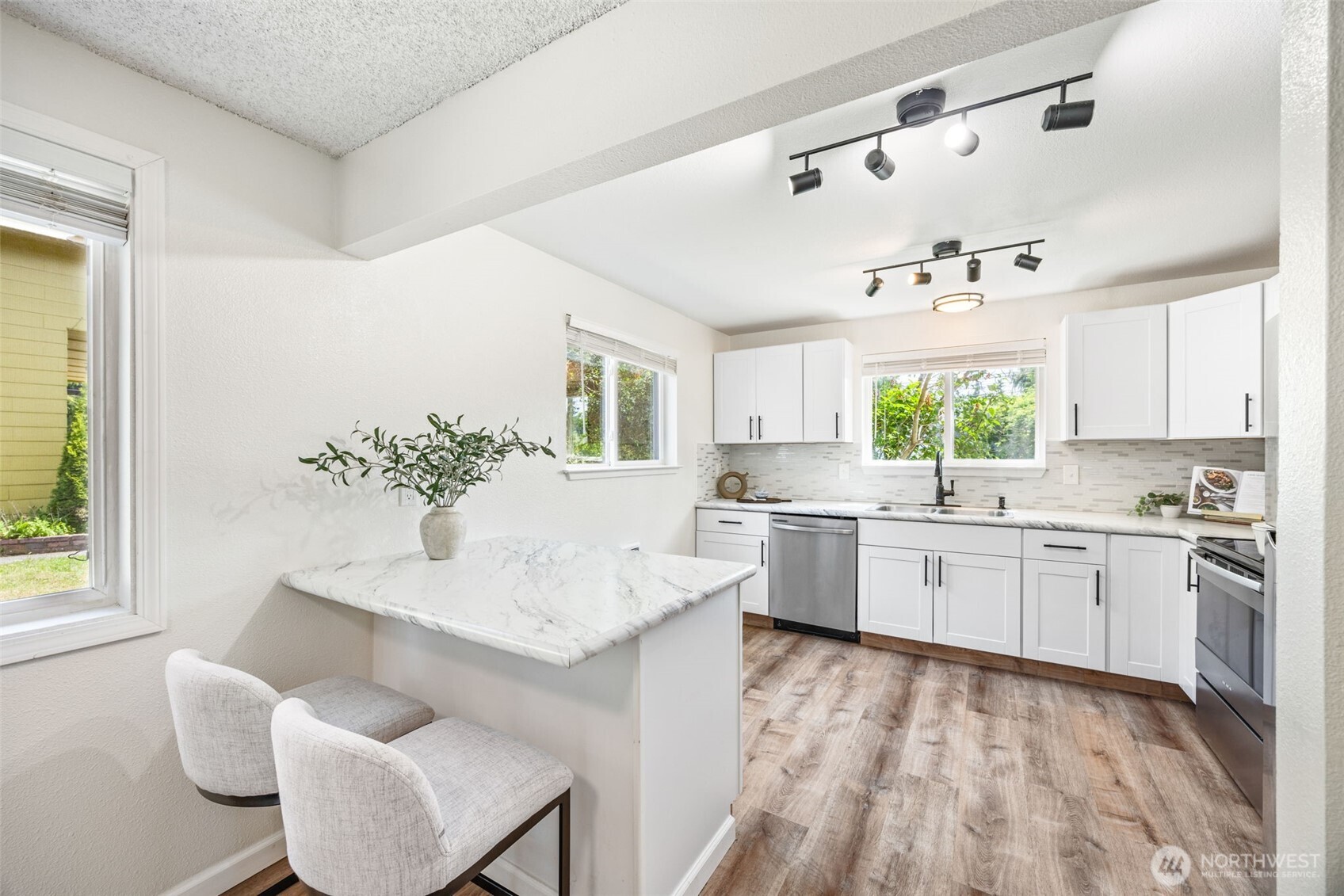 3341 South Alaska Street Tacoma, WA 98418 - Photo 12 of 29