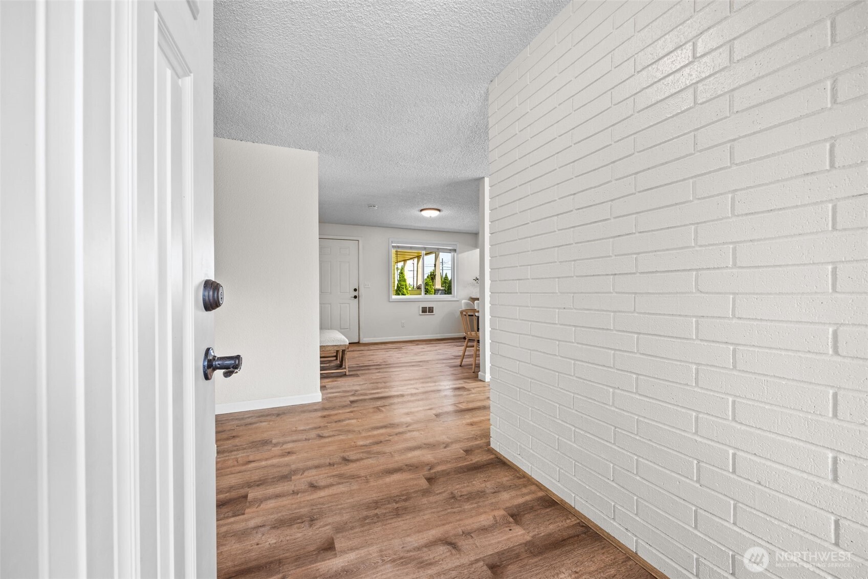 3341 South Alaska Street Tacoma, WA 98418 - Photo 6 of 29