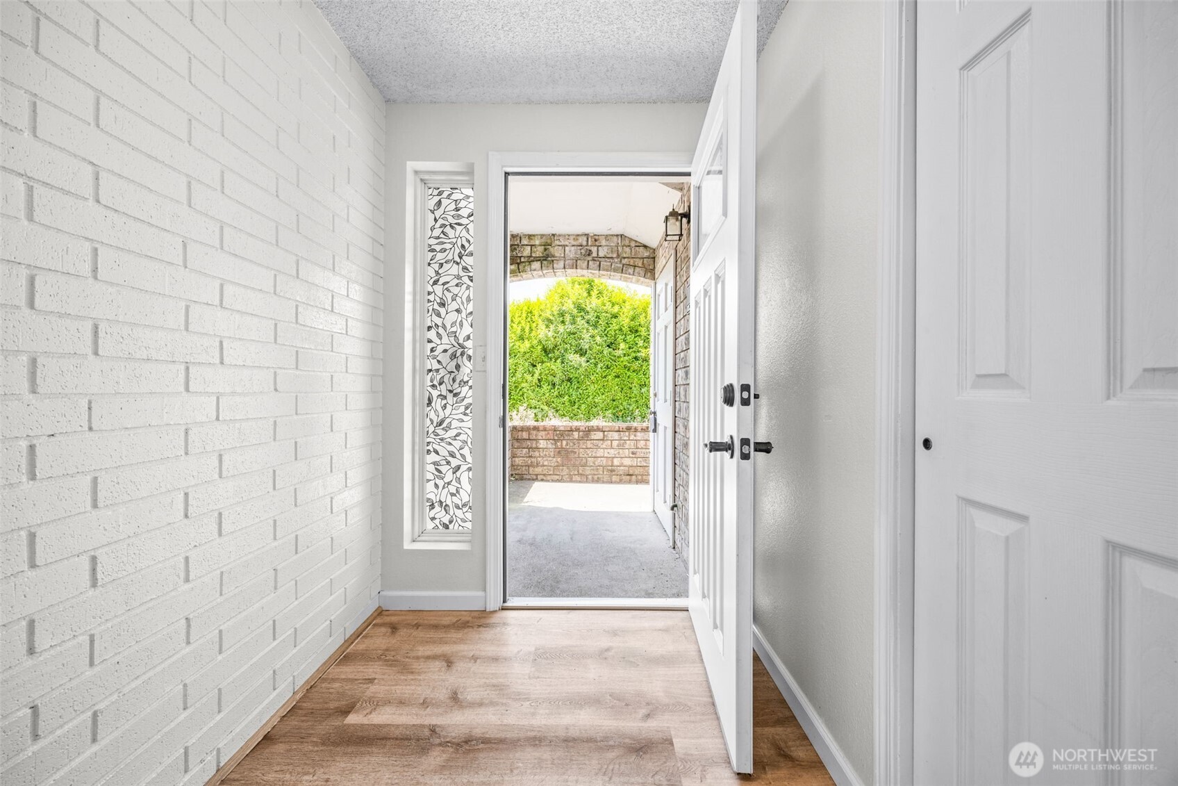 3341 South Alaska Street Tacoma, WA 98418 - Photo 7 of 29