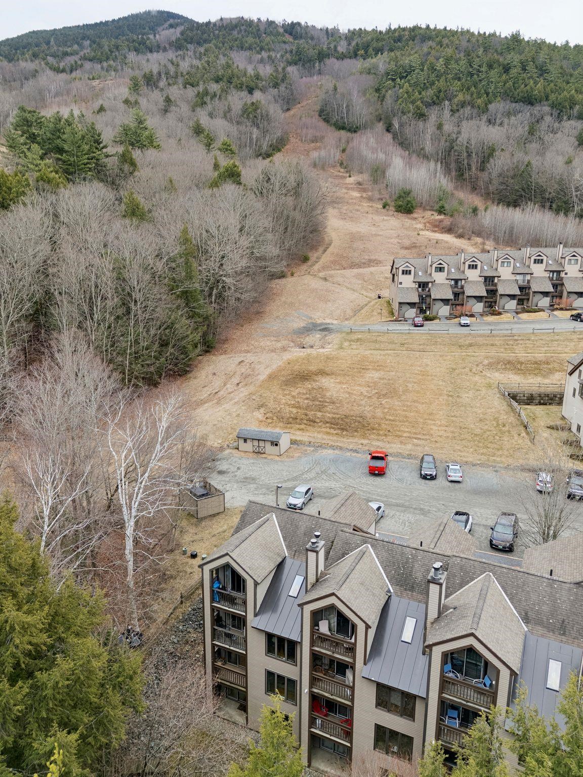 127 Mountains Edge Road, Unit 211 West Windsor, VT 05037 - Photo 27 of 32