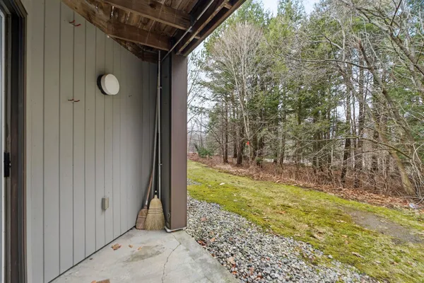 $299,900 | 127 Mountains Edge Road, Unit 211, West Windsor, VT 05037