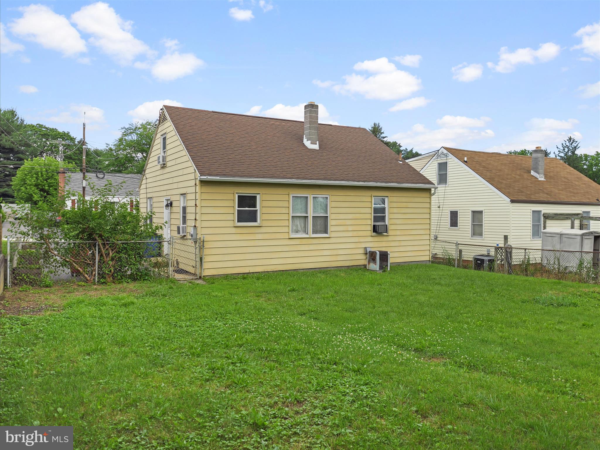 224 Devonshire Road Hagerstown, MD 21740 - Photo 26 of 28 a front view of a house with a yard