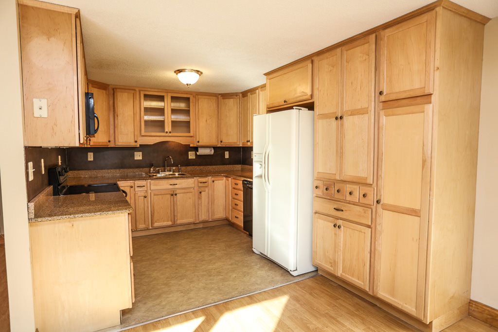 47 Indian Rock Road Merrimack, NH 03054 - Photo 6 of 28