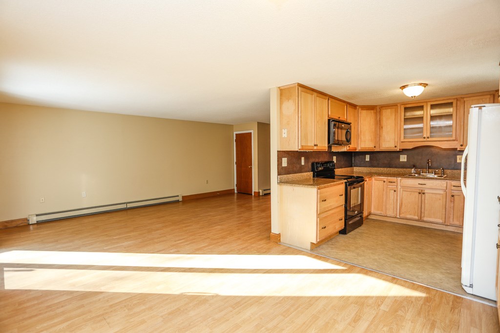 47 Indian Rock Road Merrimack, NH 03054 - Photo 7 of 28
