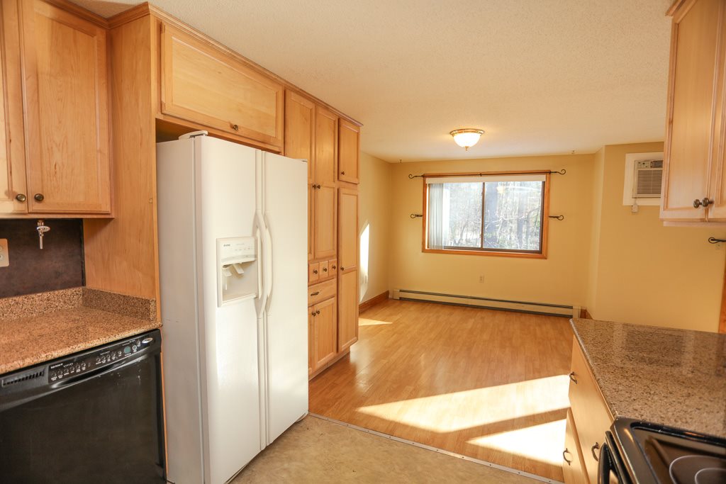 47 Indian Rock Road Merrimack, NH 03054 - Photo 8 of 28