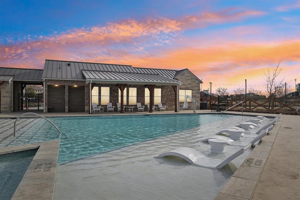 4430 Prairie Crossing, Unit 100 Prosper, TX 75078 - Photo 18 of 36
