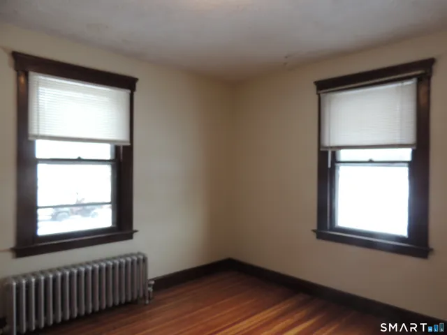 $1,500 | 127 Hosley Avenue, Unit A, Branford, CT 06405