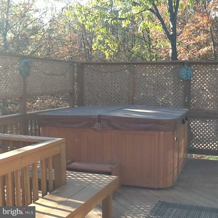 152 Indian Lake Road Winchester, VA 22603 - Photo 24 of 26 Exterior (Rear)