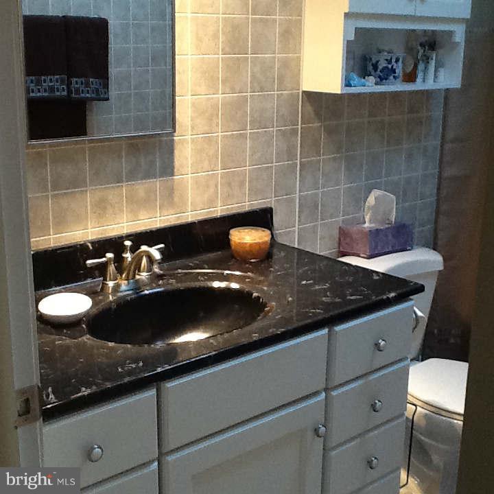 152 Indian Lake Road Winchester, VA 22603 - Photo 26 of 26 Bath