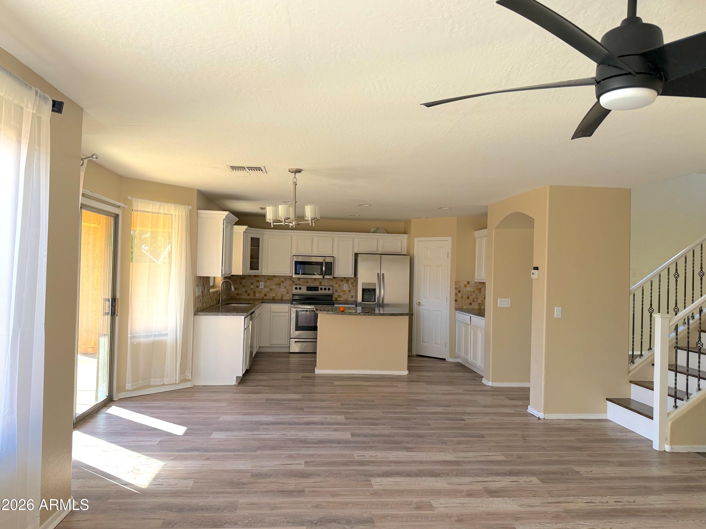 3545 E Crescent Gilbert, AZ 85298 - Photo 7 of 19 Photo #7