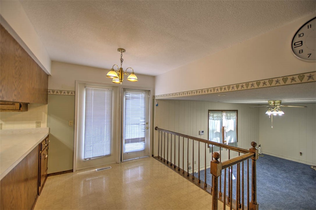 4636 Lawson Drive Decatur, IL 62526 - Photo 10 of 24