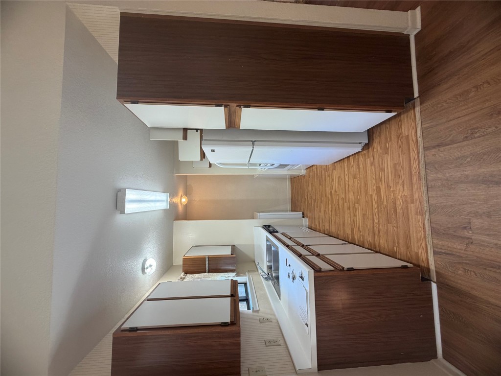 728 West San Antonio Street, Unit 730A Lockhart, TX 78644 - Photo 4 of 12