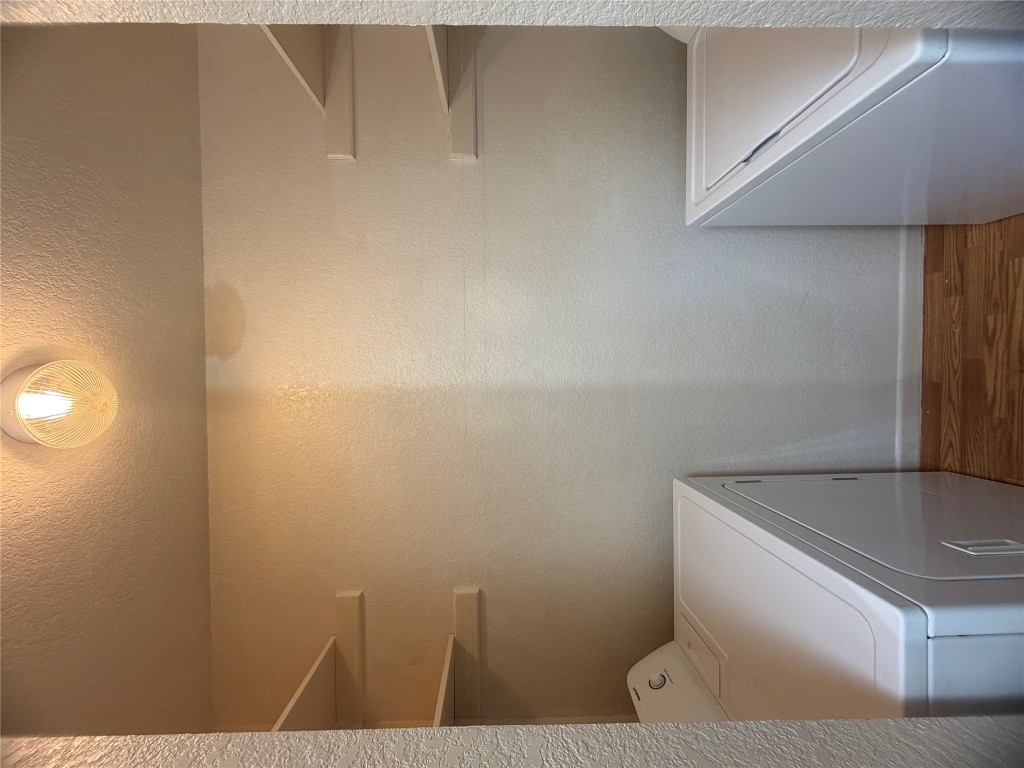 728 West San Antonio Street, Unit 730A Lockhart, TX 78644 - Photo 5 of 12