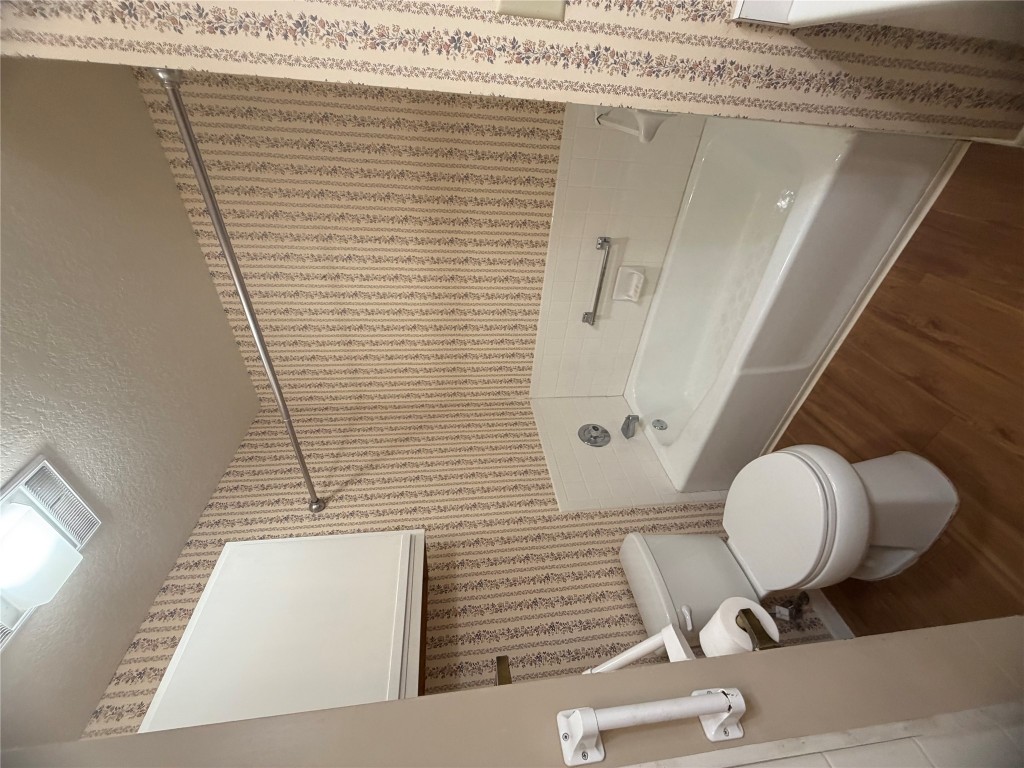 728 West San Antonio Street, Unit 730A Lockhart, TX 78644 - Photo 10 of 12