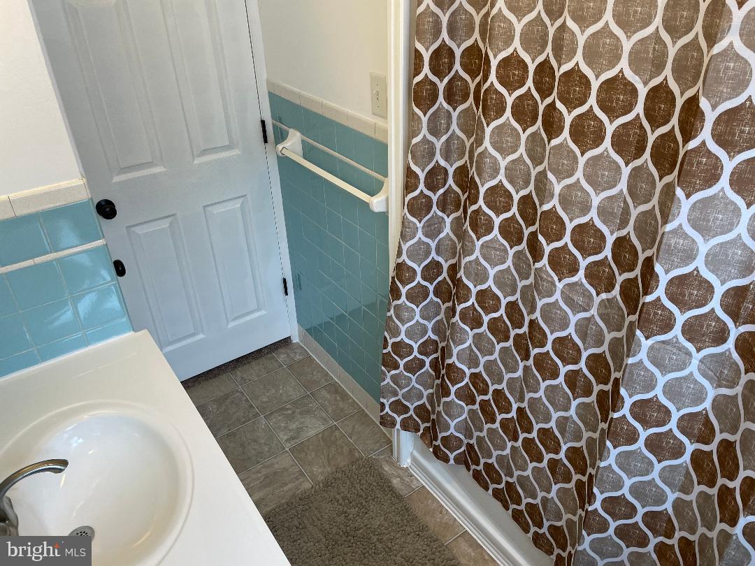 2660 Raleigh Drive York, PA 17402 - Photo 31 of 46 Gallery Image 31