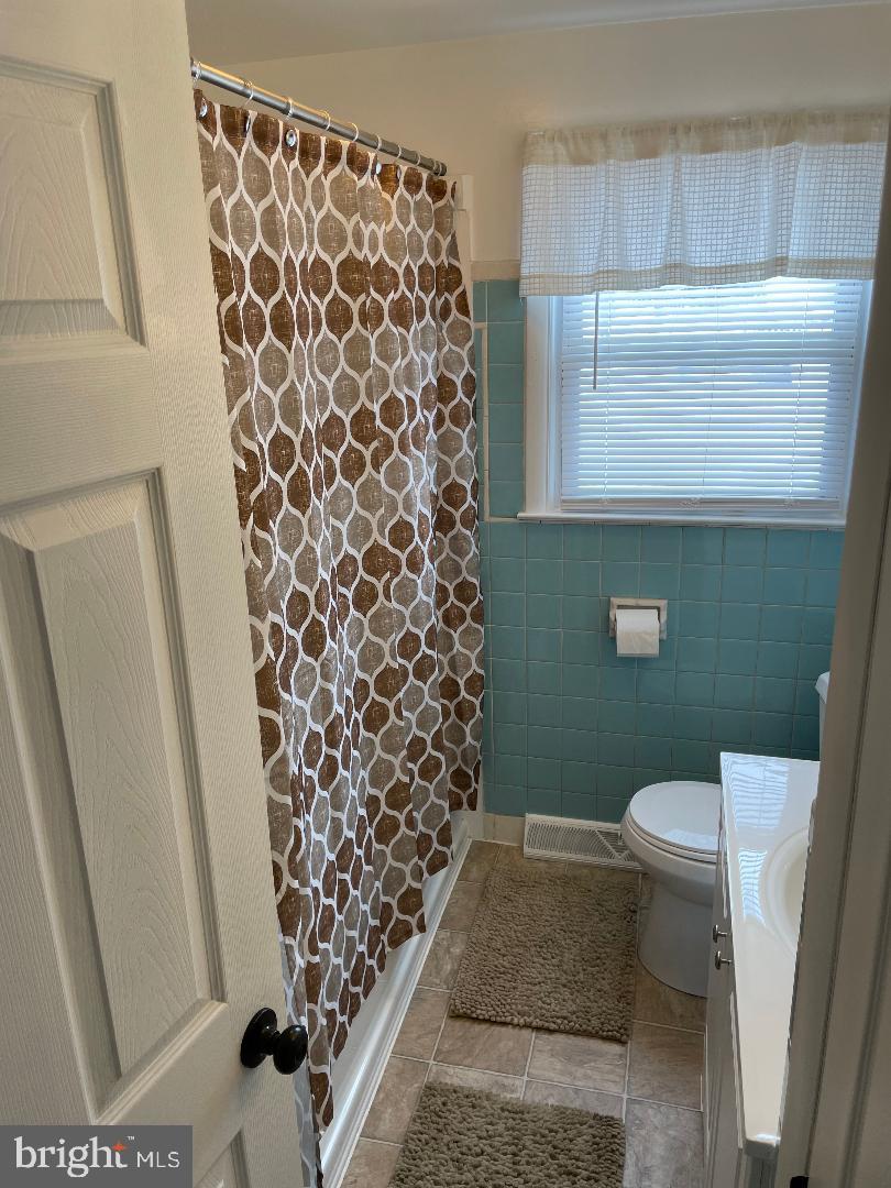 2660 Raleigh Drive York, PA 17402 - Photo 33 of 46 Gallery Image 33