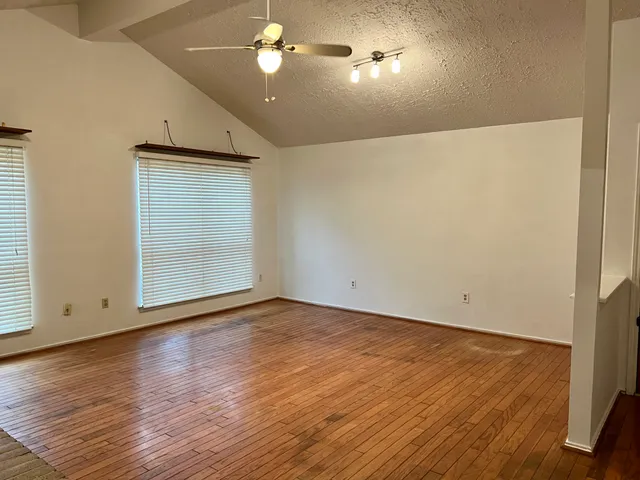 $250,000 | 3702 Echo Grove Lane, Houston, TX 77043