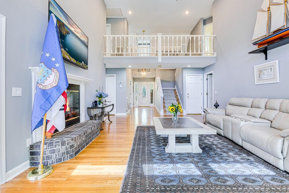 329 Santee Drive Santee, SC 29142 - Photo 3 of 17 Foyer and Second Floor