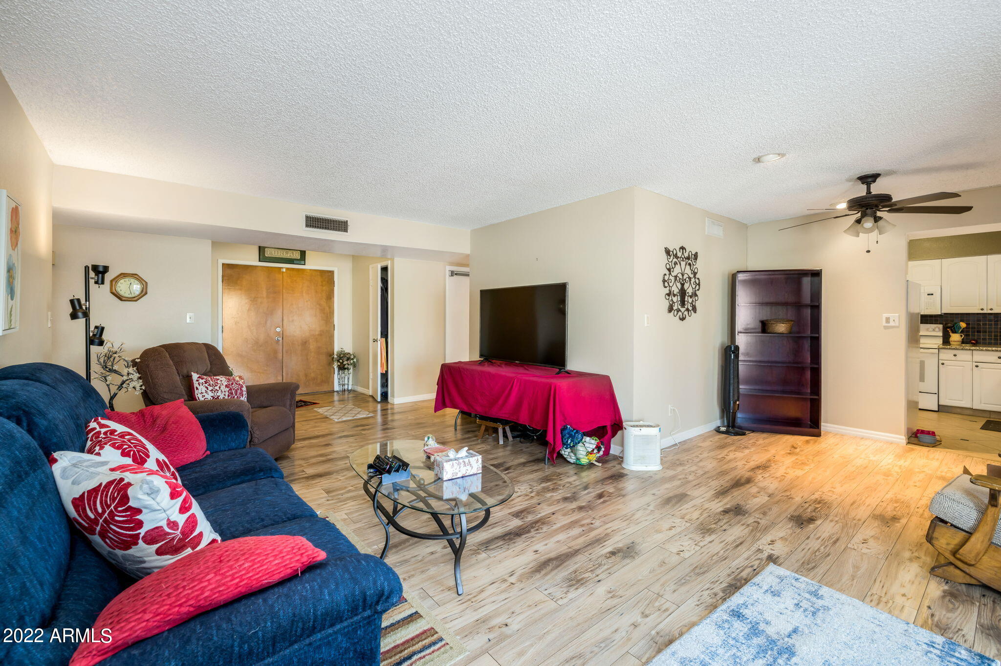 1746 West Decatur Street Mesa, AZ 85201 - Photo 5 of 27 5-web-or-mls-1746 W Decatur St-5