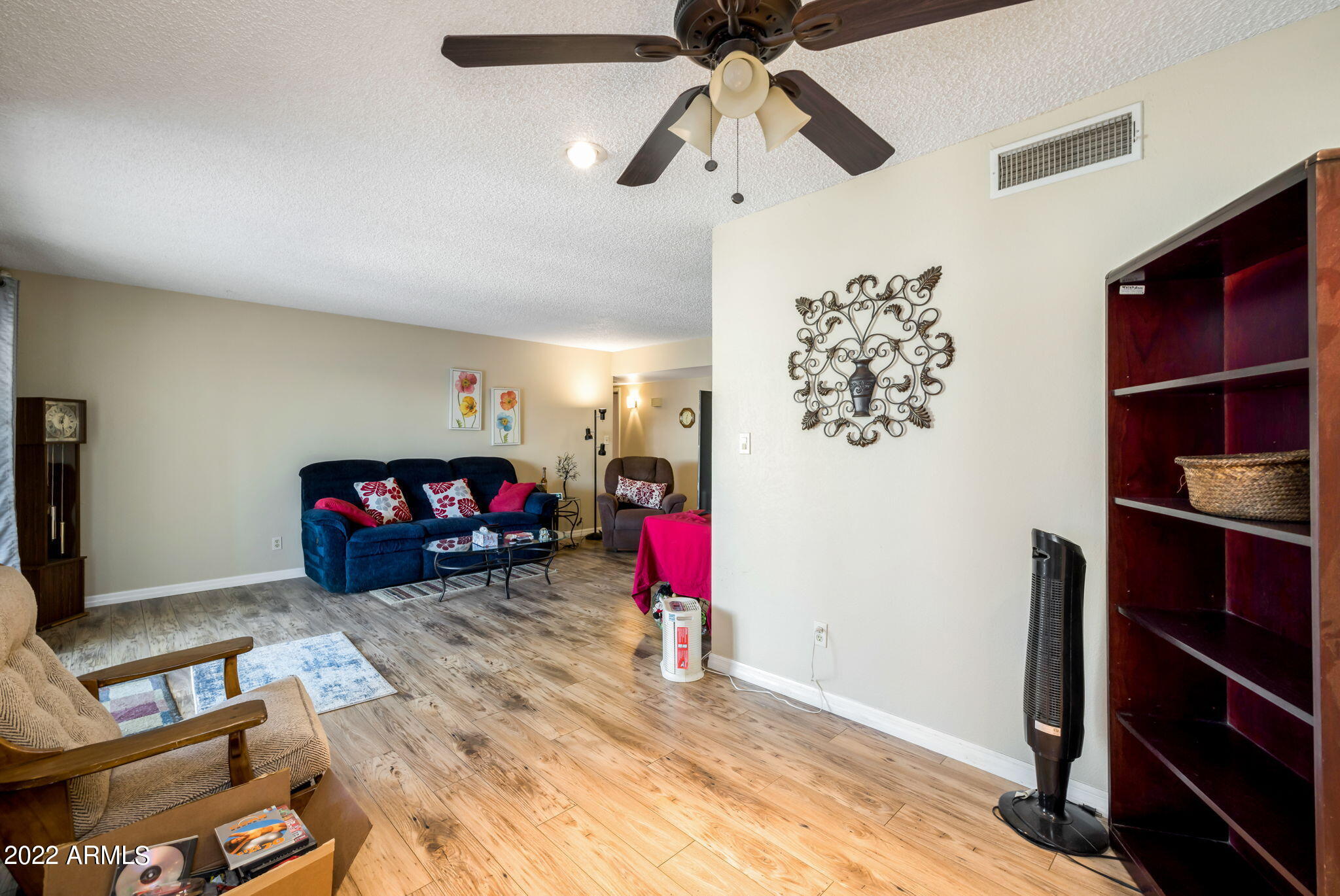 1746 West Decatur Street Mesa, AZ 85201 - Photo 9 of 27 9-web-or-mls-1746 W Decatur St-9