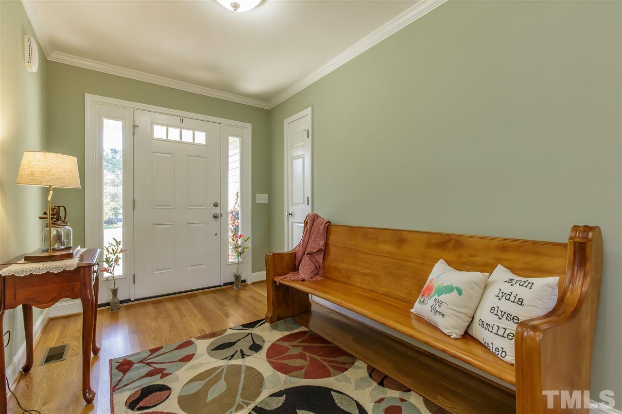 Entry measures 7.11' x 7.4' with coat closet
