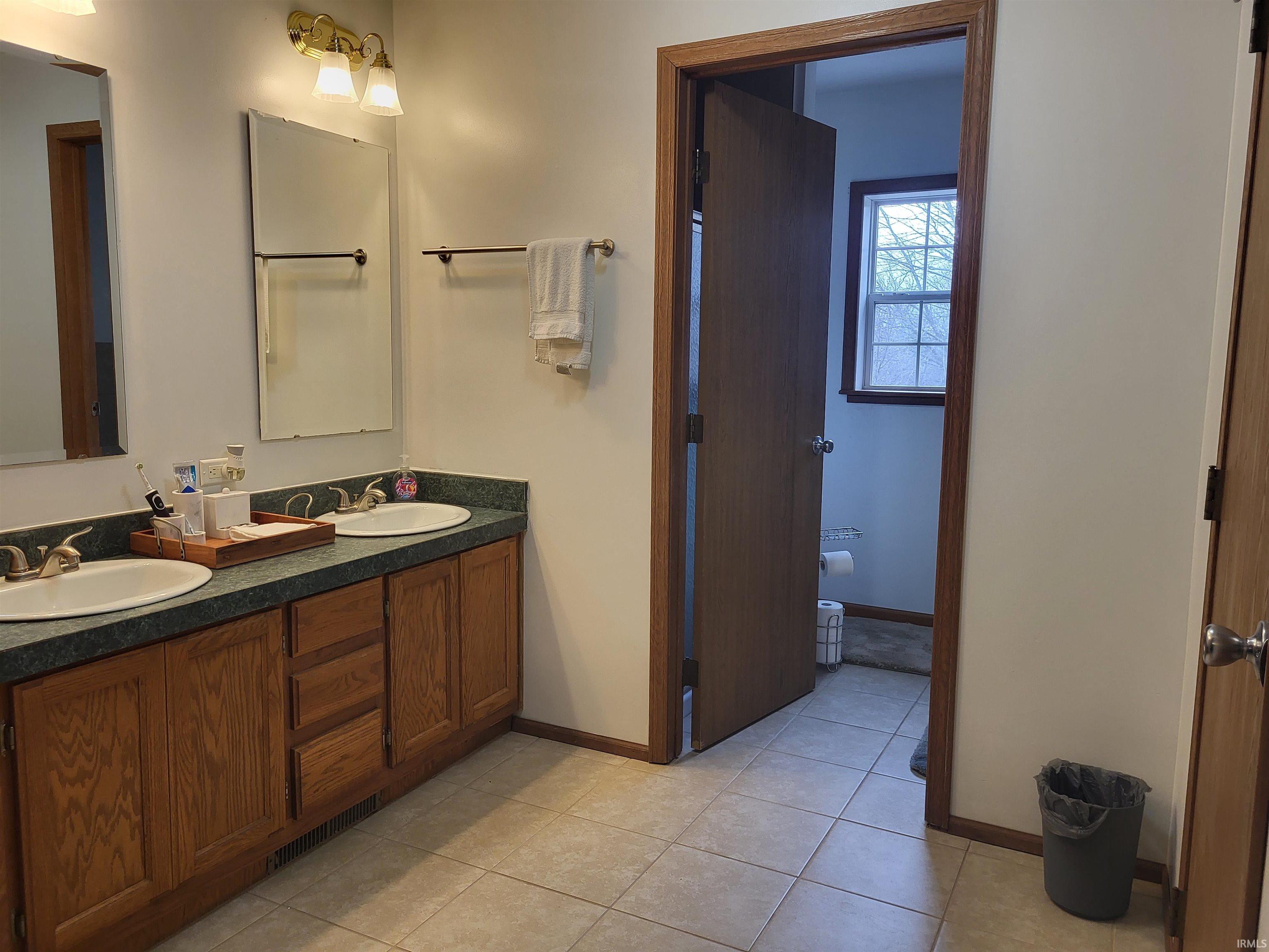 62 Hayes Road Bedford, IN 47421 - Photo 8 of 20
