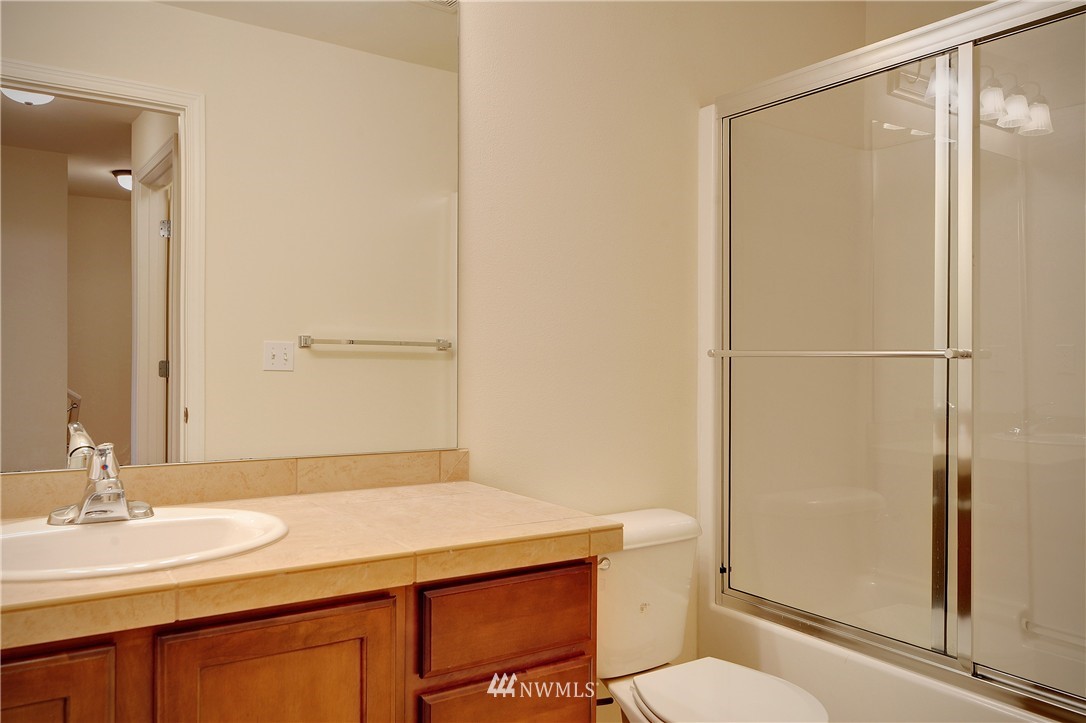 15 164th Street Southwest, Unit J3 Bothell, WA 98012 - Photo 12 of 15