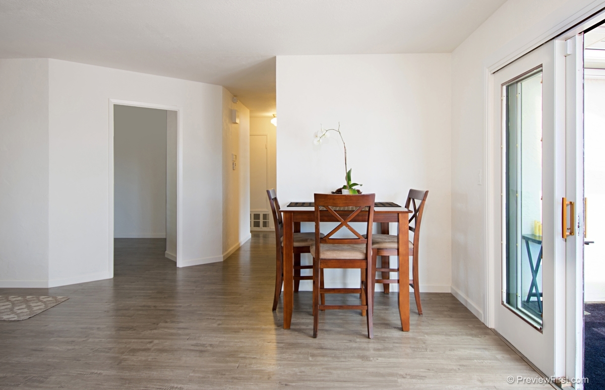 1721 Greentree Road Encinitas, CA 92024 - Photo 9 of 25