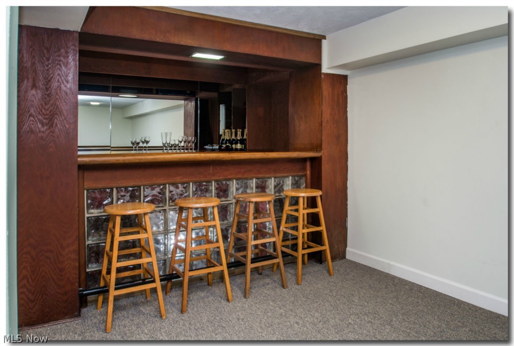 2424 Stratford Road Cleveland, OH 44118 - Photo 23 of 25 Gallery Image 23