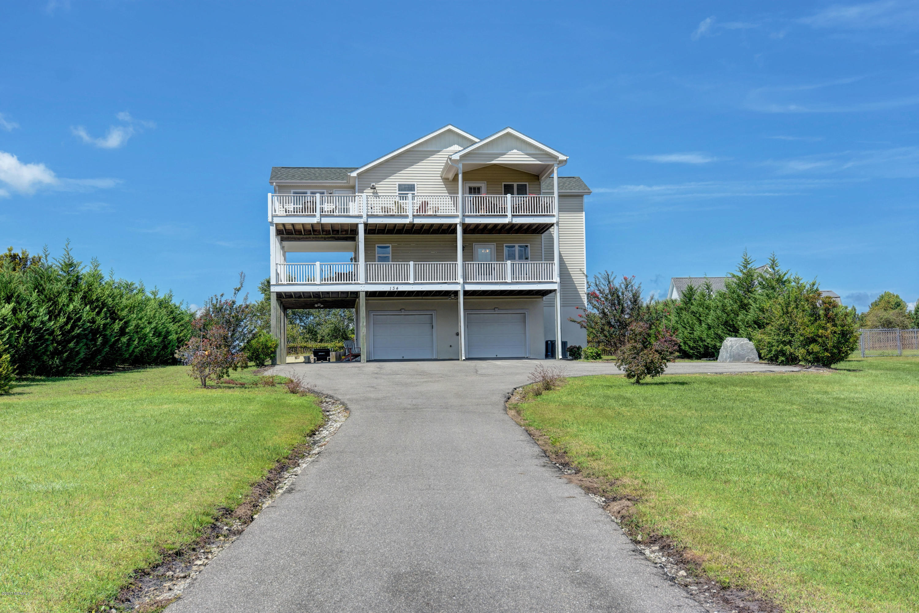 134 Heron Cove Road Hampstead, NC 28443 - Photo 1 of 30 134 Heron Cove