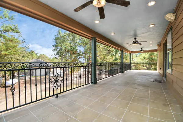 a view of an entryway