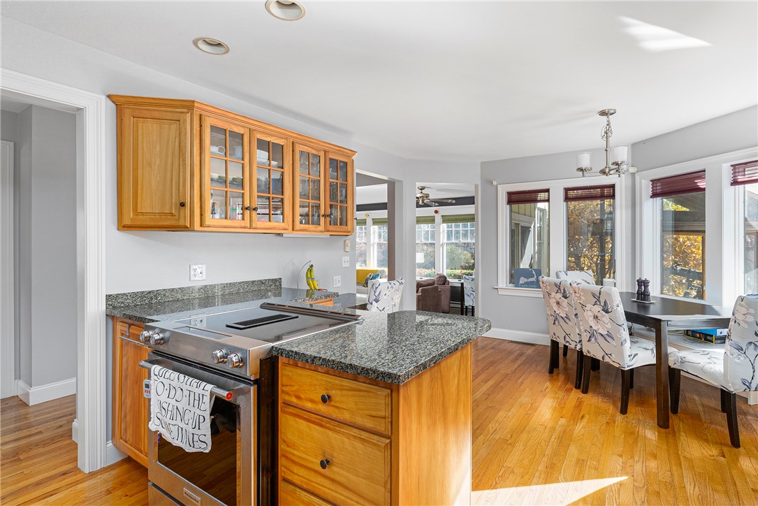 761 North Main Road Jamestown, RI 02835 - Photo 14 of 39