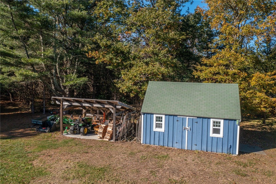 761 North Main Road Jamestown, RI 02835 - Photo 31 of 39