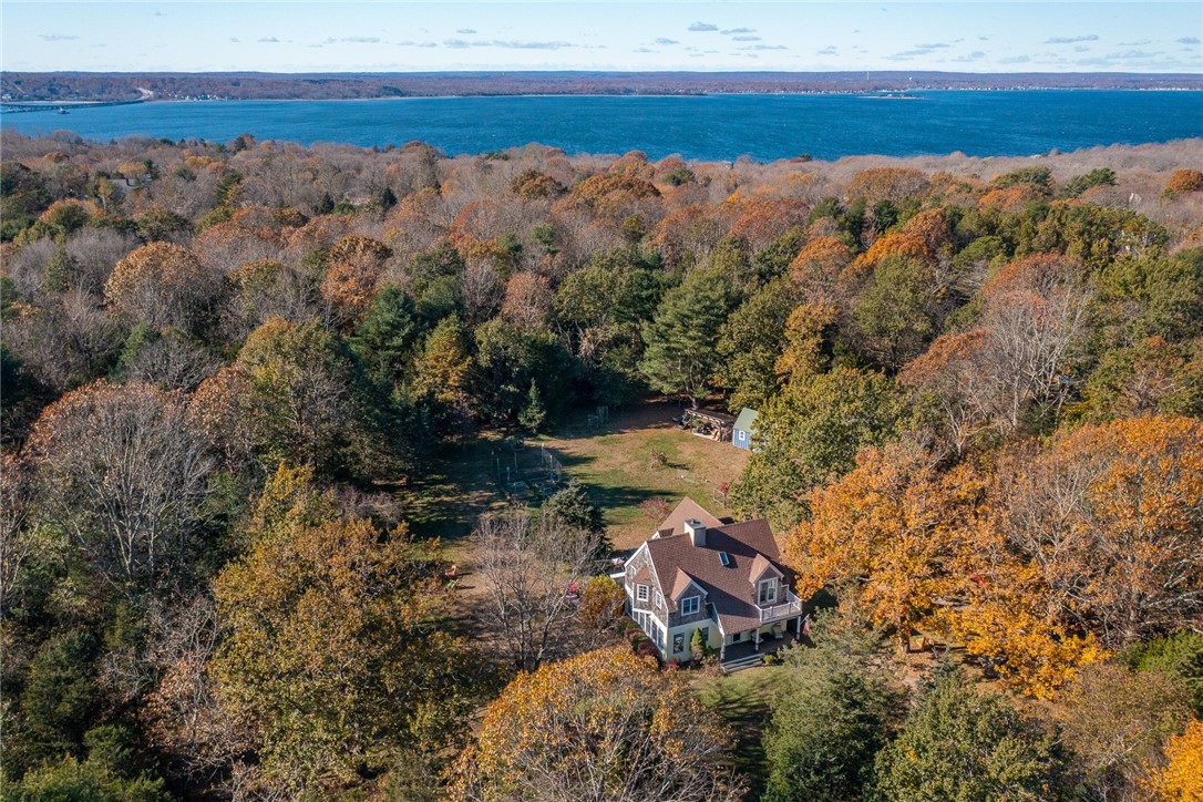 761 North Main Road Jamestown, RI 02835 - Photo 34 of 39