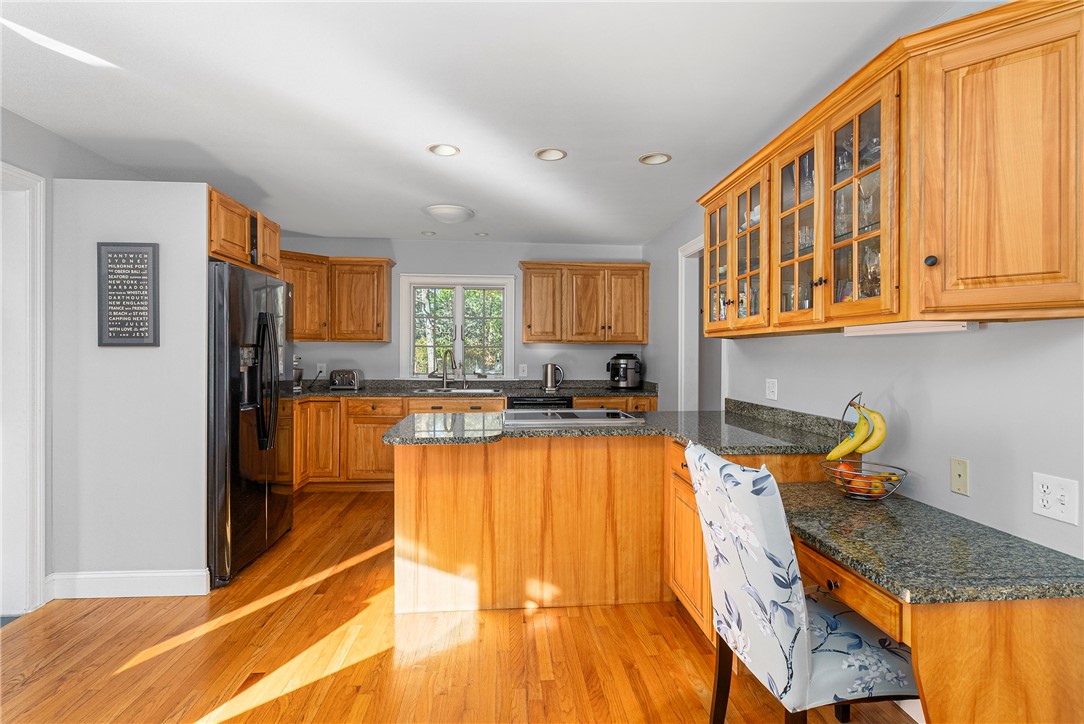 761 North Main Road Jamestown, RI 02835 - Photo 8 of 39 Open Airy Kitchen