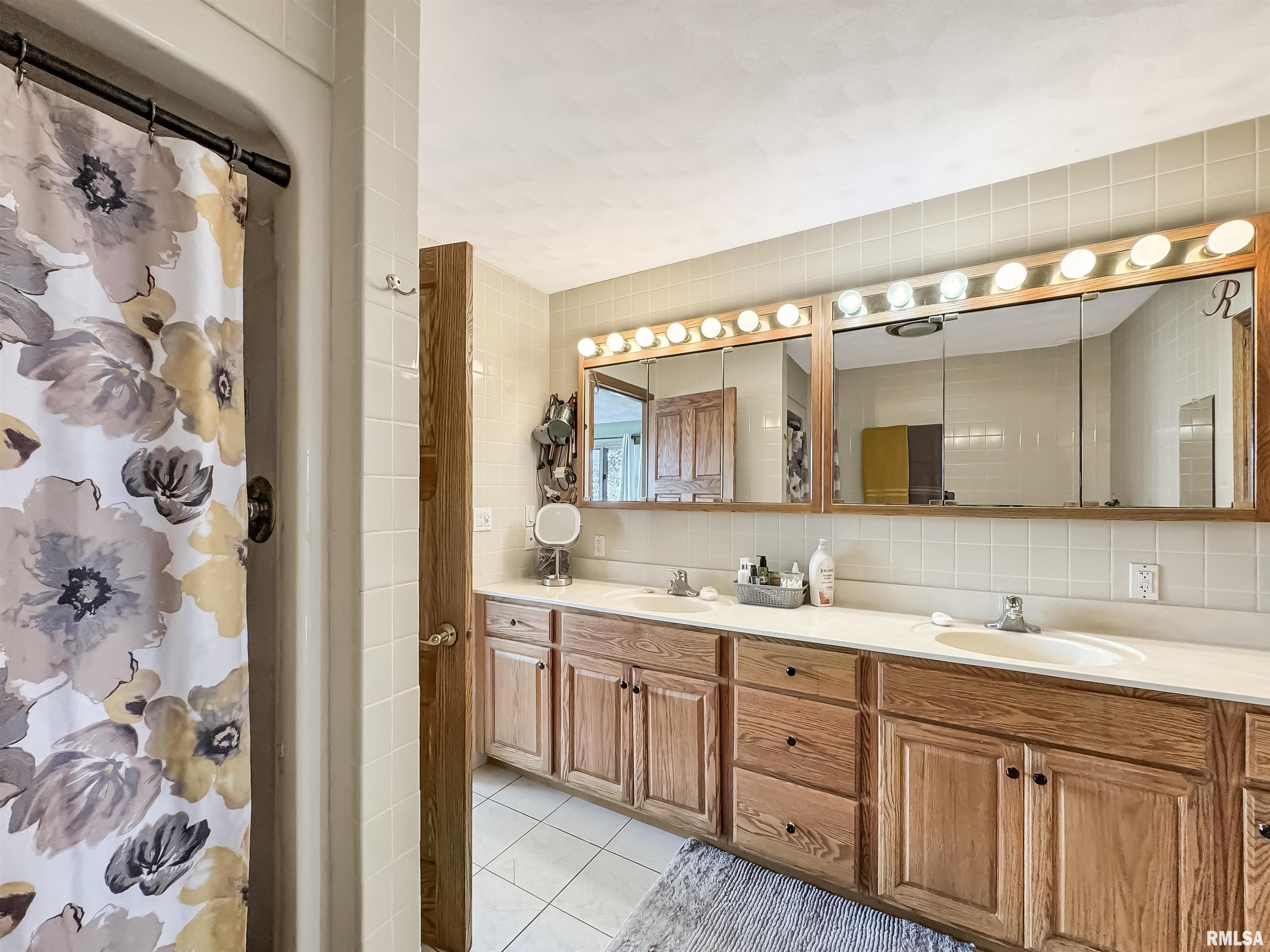 4218 North Galena Road Peoria, IL 61611 - Photo 19 of 62