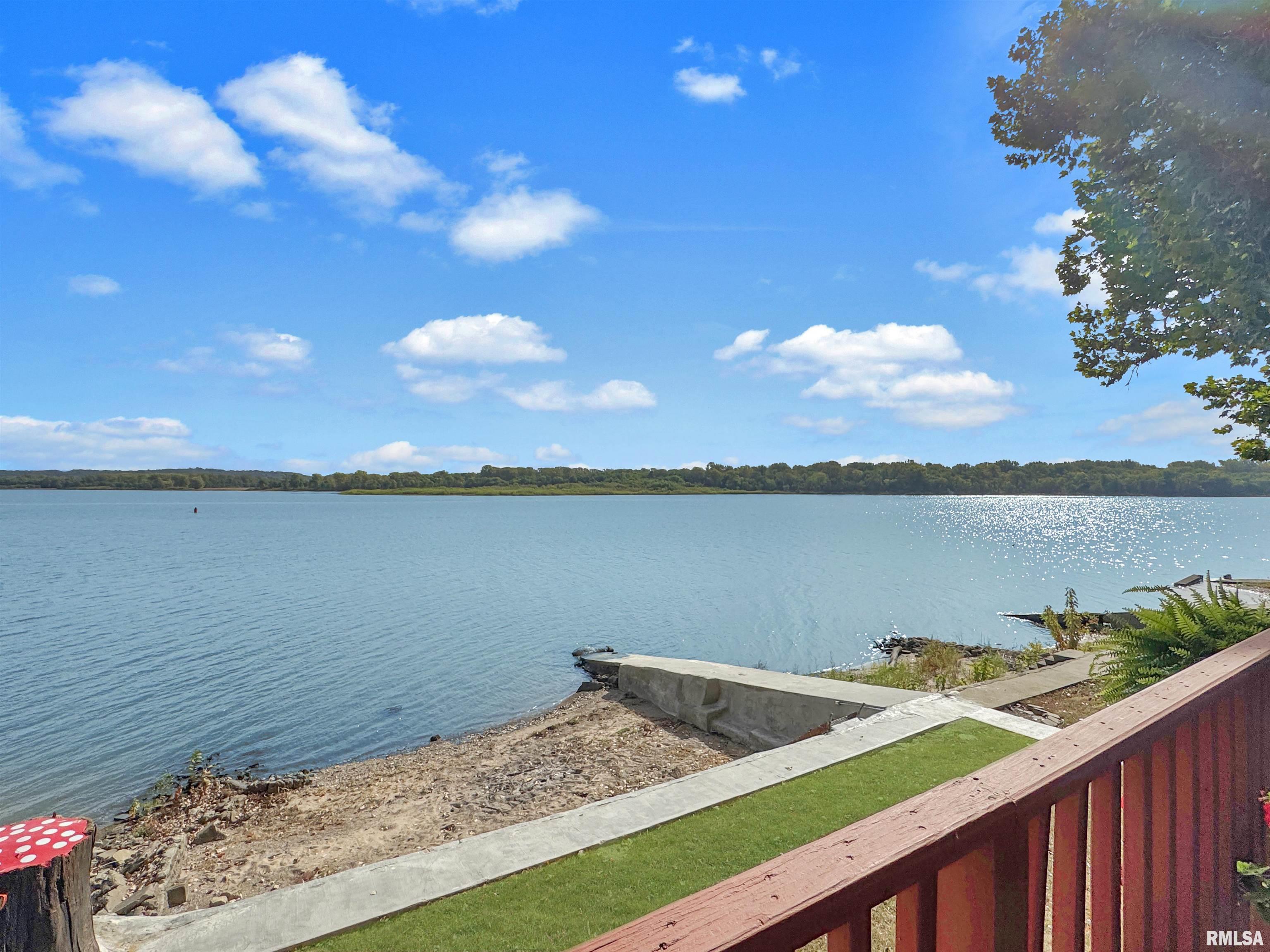 4218 North Galena Road Peoria, IL 61611 - Photo 4 of 62